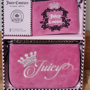 Juicy Couture Pink Wristlet Set NEW